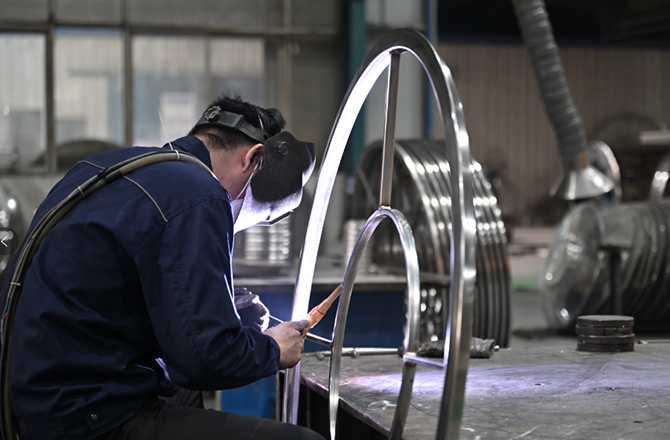 【 大河財(cái)立方】高服股份：科技創(chuàng)新促量變到質(zhì)變，不斷夯實(shí)精細(xì)篩分領(lǐng)域“護(hù)城河”