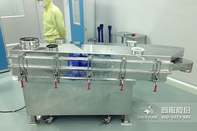 顆粒直線篩客戶(hù)現(xiàn)場(chǎng)